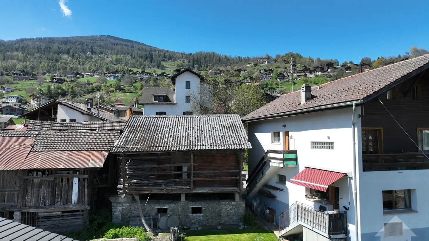 Storage space for sale - 1981 Vex - Photo 2