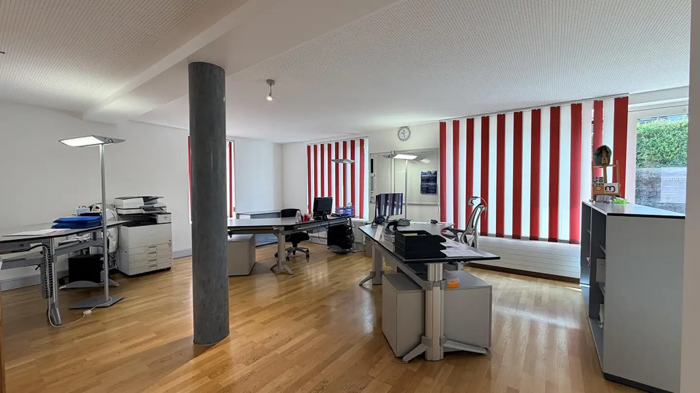 Bürofläche mieten - Thunstrasse 40, 3700 Spiez