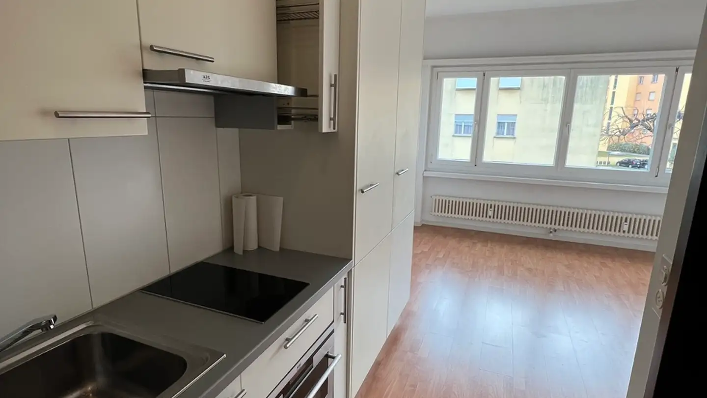 Single room for rent - Via Tabiò, 6500 Bellinzona - Photo 2