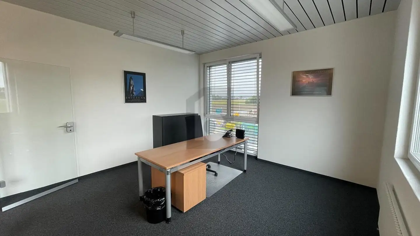 Office space for rent - 4624 Härkingen - Photo 3