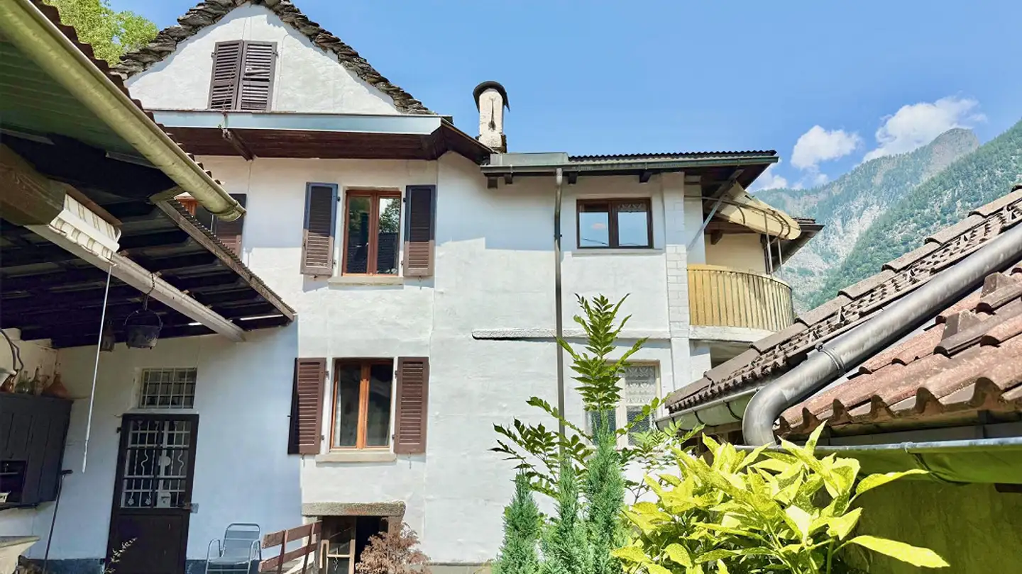 Maison individuelle à vendre - 6692 Menzonio