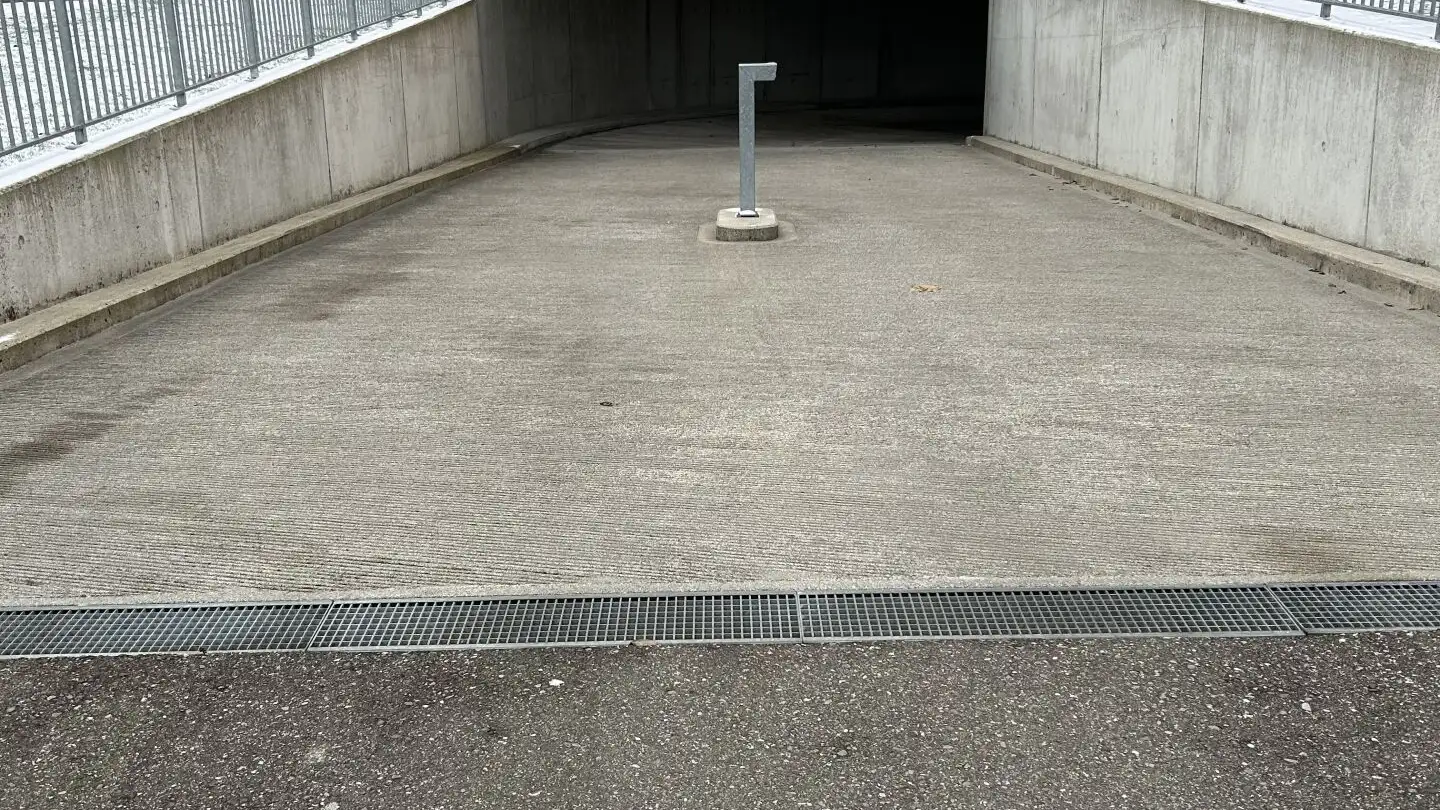 Underground parking space for rent - Kohlgrubenweg 1, 5436 Würenlos - Photo 4