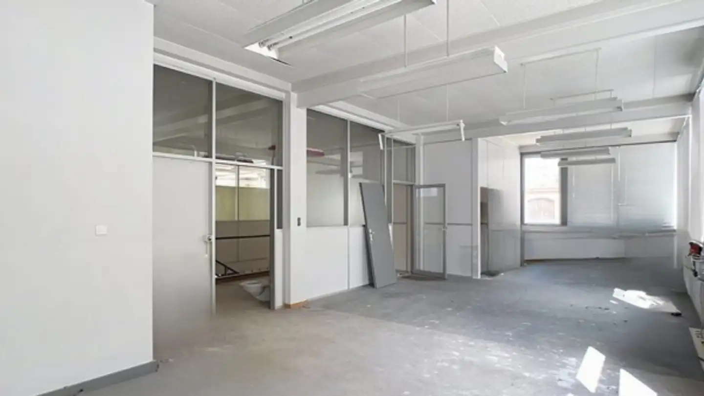 Commerciale in affitto - Rue Des Envers 58, 2400 Le Locle - Photo 2