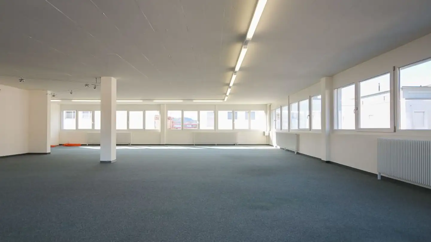 Spazio ufficio in affitto - Hauptstrasse 75, 6260 Reiden - Photo 2