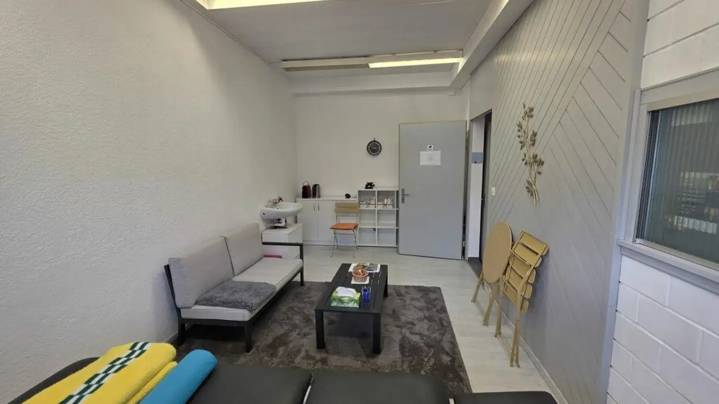 Bureau à louer - Spitalstrasse 68, 8630 Rüti ZH - Photo 3