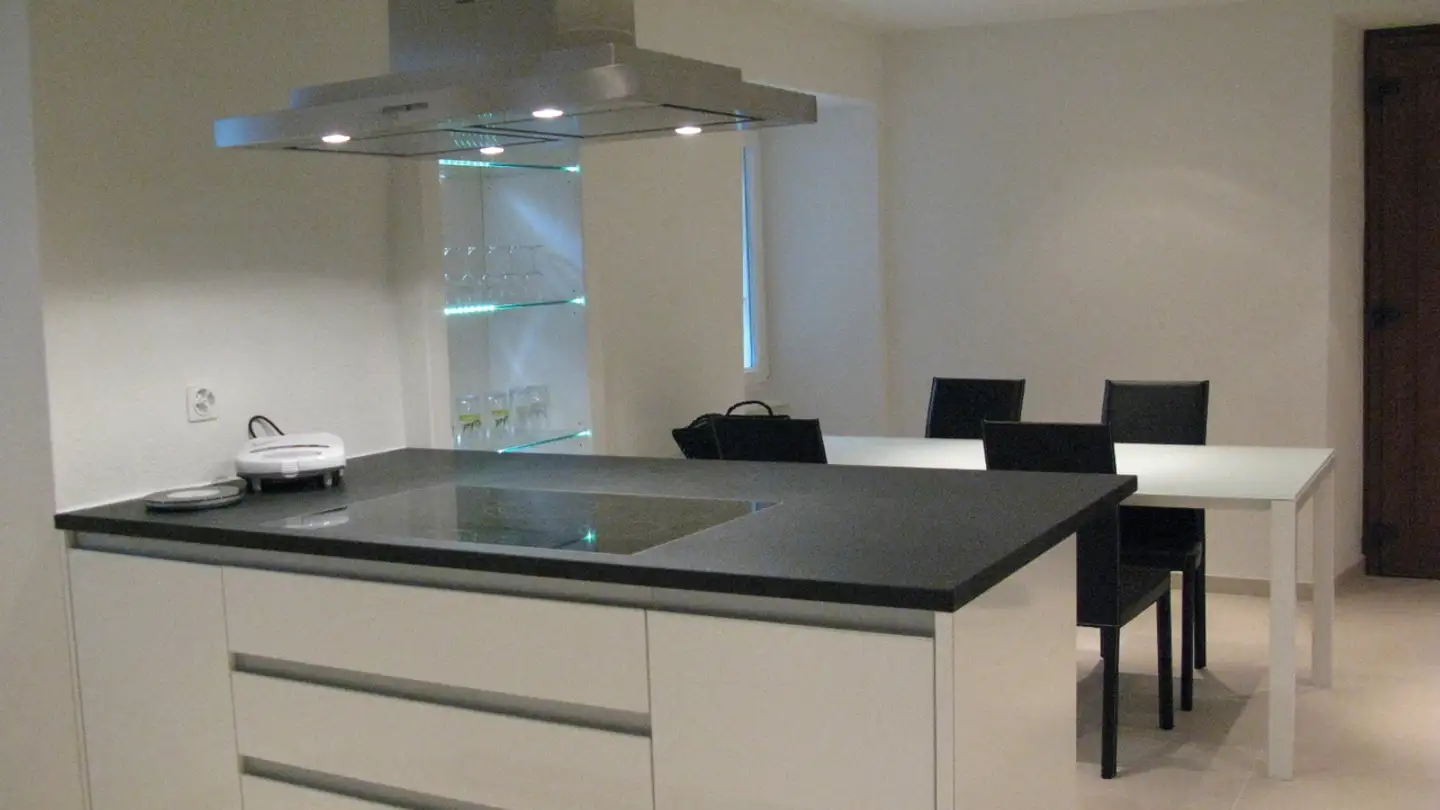 Apartment for rent - Viale Verbano 33, 6600 Muralto - Photo 4