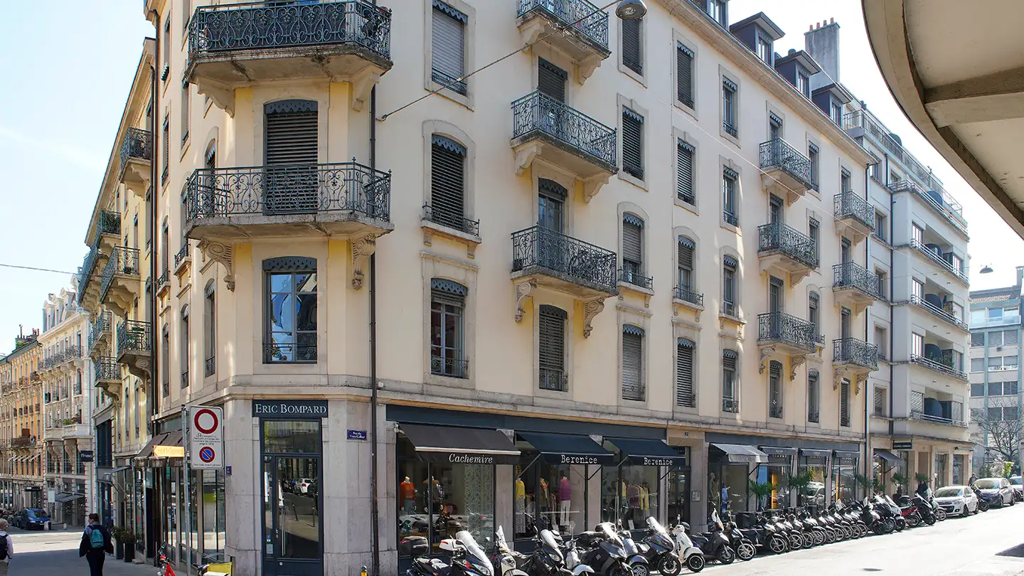 Apartment for rent - Rue Du Vieux-Collège 7, 1204 Genève - Photo 2