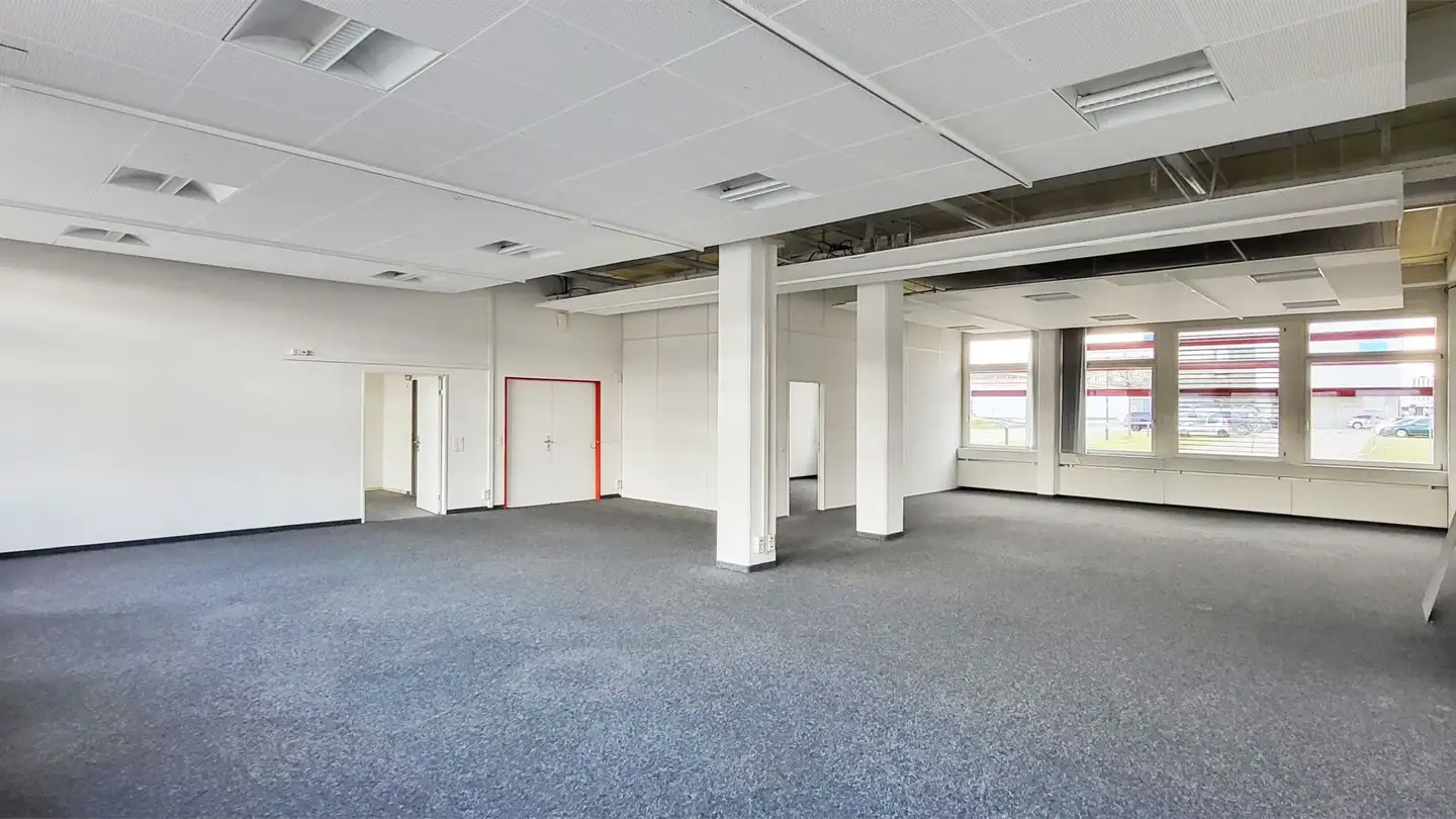 Negozio in affitto - Stationsstrasse, 8306 Brüttisellen - Photo 2