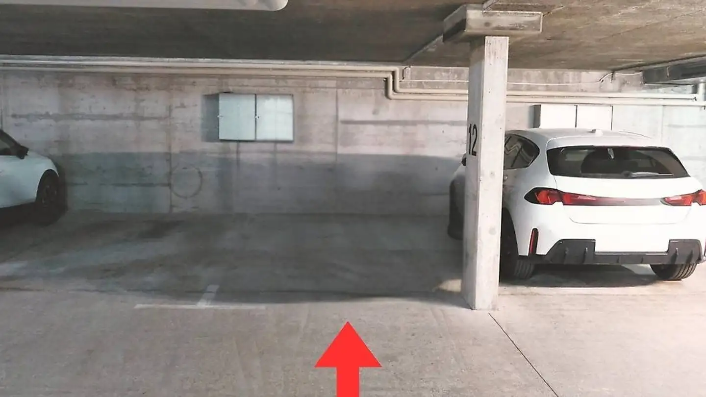 Place de parking extérieure à louer - Kalcheggweg 20, 3006 Bern