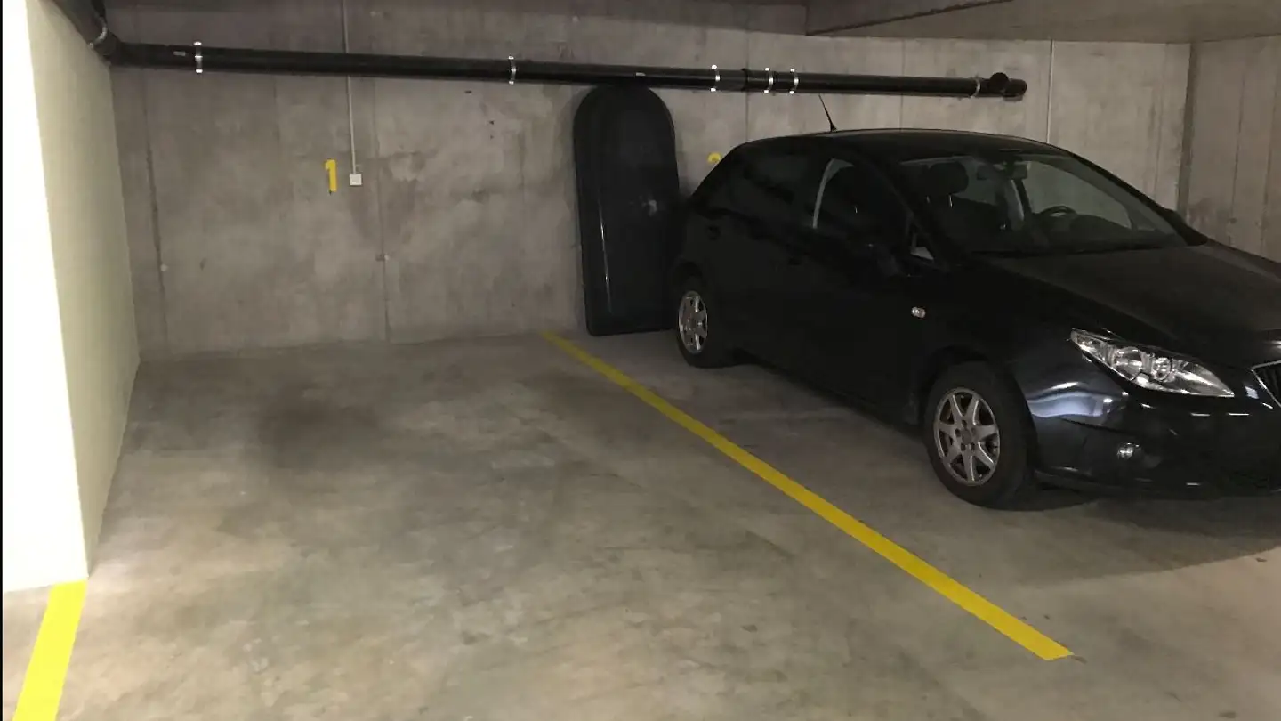 Tiefgaragenstellplatz mieten - Kentuckystrasse 22, 5734 Reinach AG