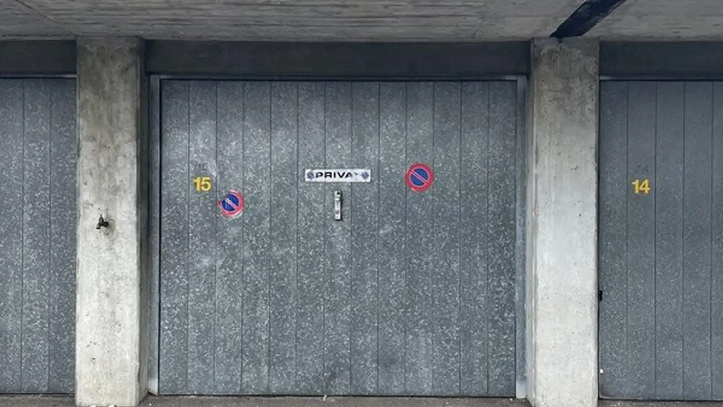 Single garage for rent - Zikadenweg 6a, 3006 Bern