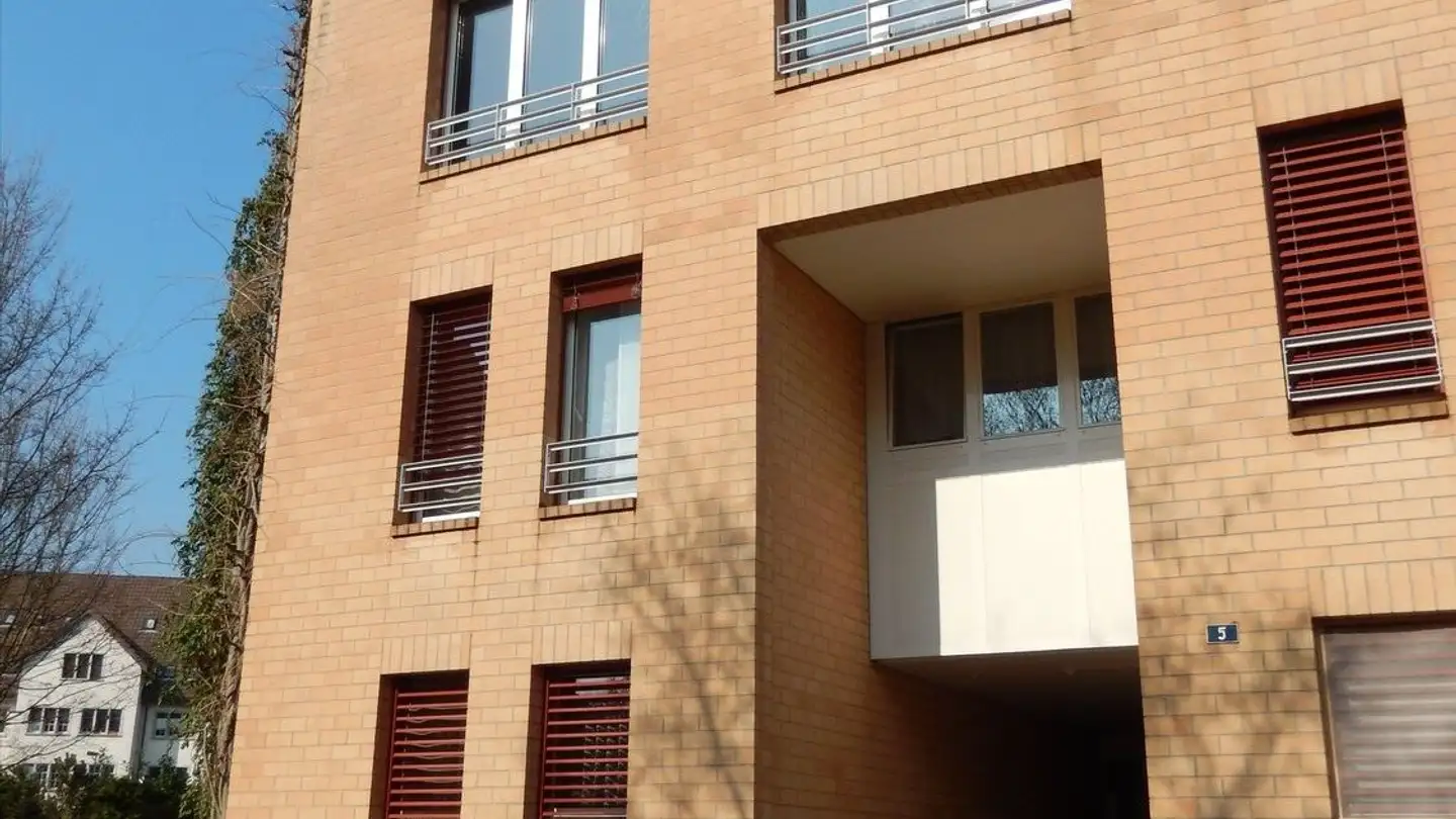 Garage individuel à louer - Sechtbachweg 5, 8180 Bülach