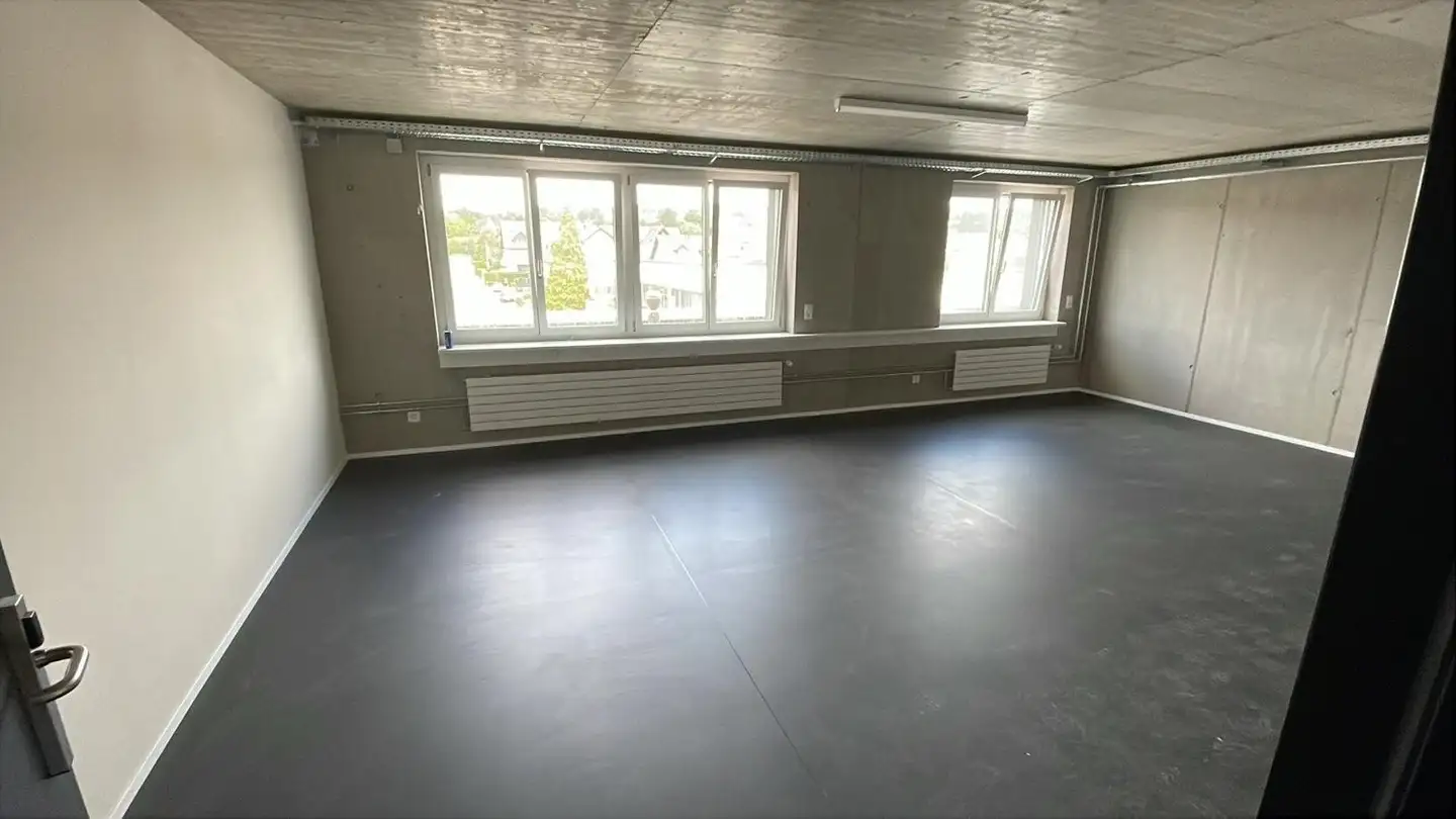 Commercial for rent - Stüdlerstrasse 21, 8913 Ottenbach - Photo 2
