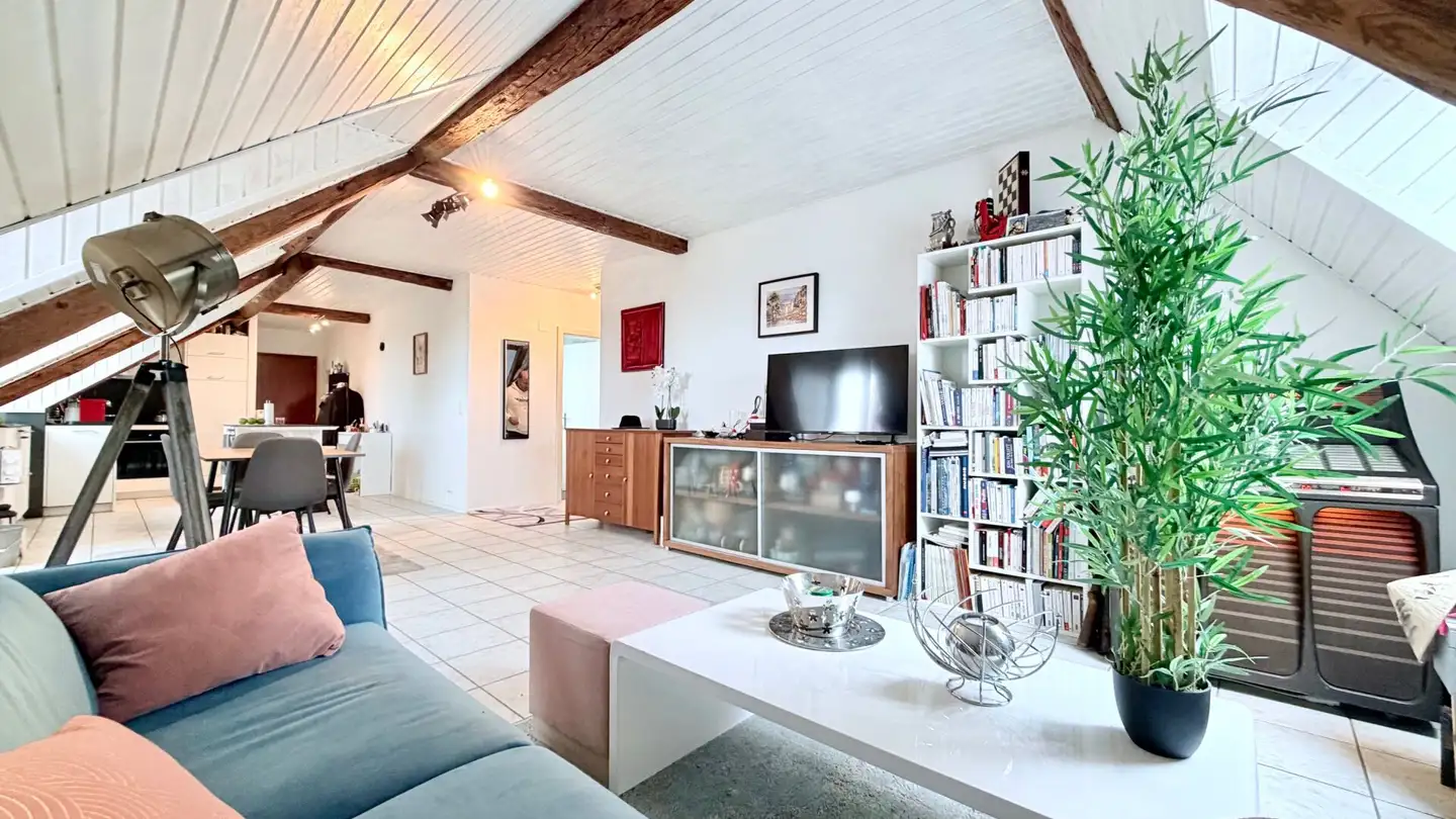 Apartment for sale - 1623 Semsales