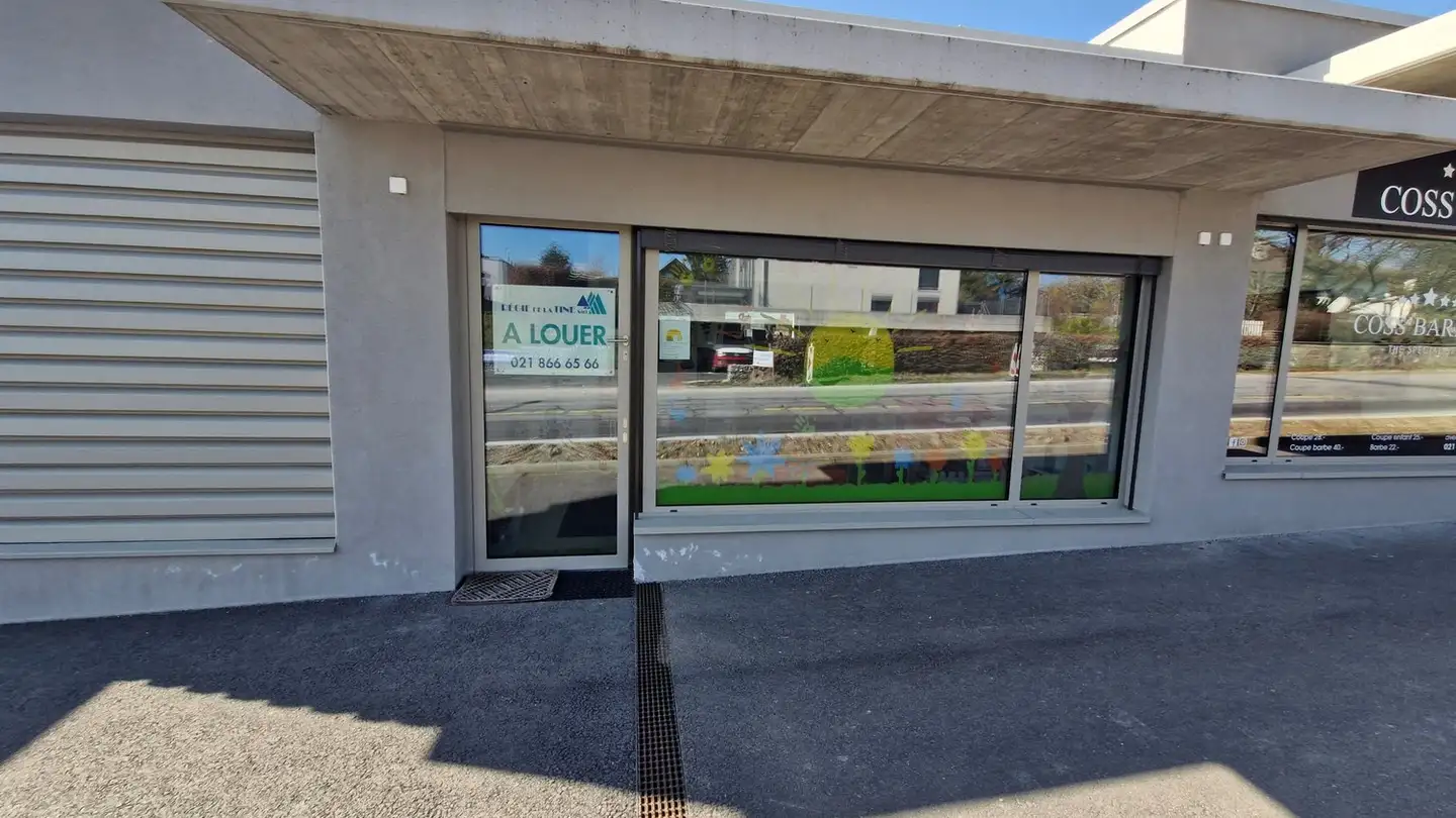 Shop for rent - Route De Morges 18b, 1304 Cossonay-Ville