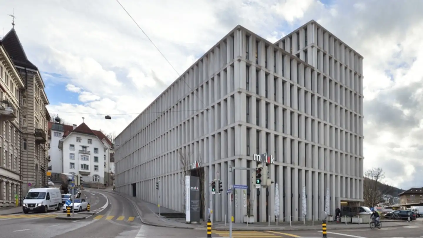 Garage individuel à louer - Geltenwilenstrasse 16, 9000 St. Gallen