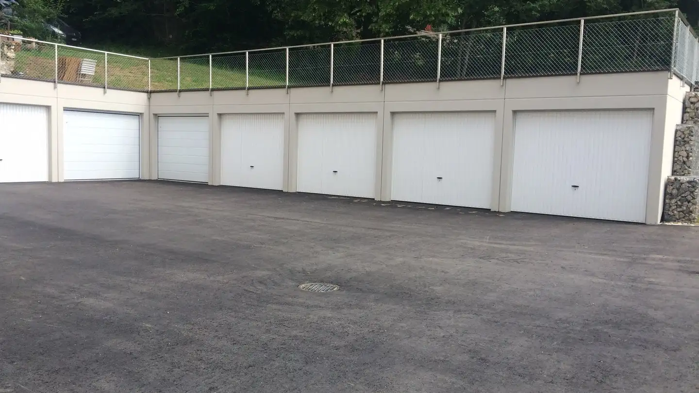 Single garage for rent - Chemin de l'Aubépine 3, 1338 Ballaigues