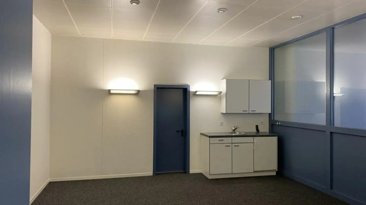 Spazio ufficio in affitto - Reuss-Strasse 6, 6038 Gisikon - Photo 4