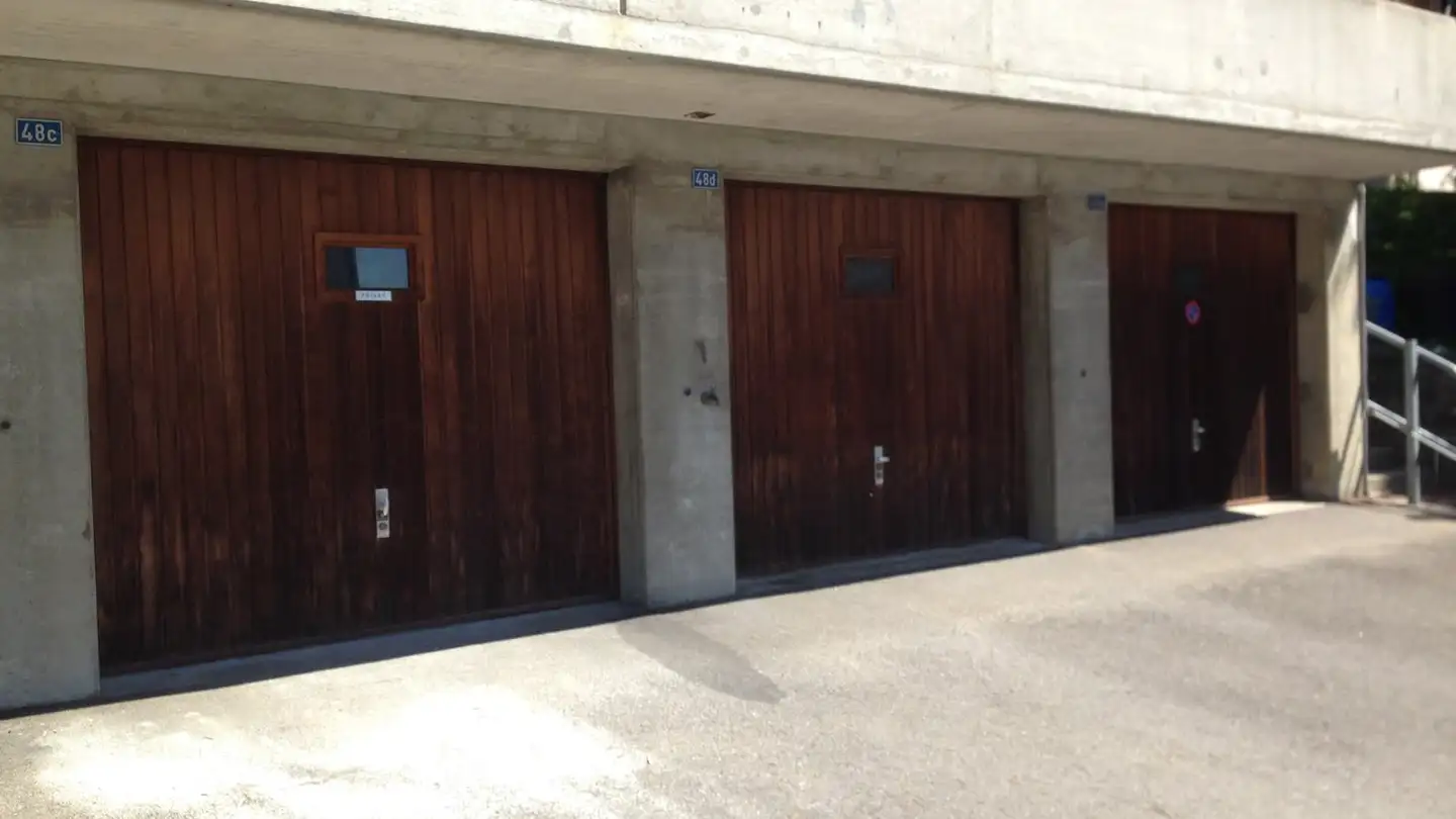 Garage individuel à louer - Stüsslingerstrasse, 5015 Erlinsbach SO