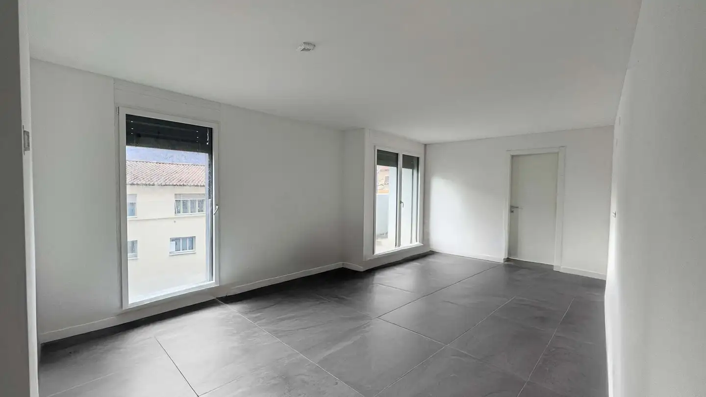 Wohnung mieten - Via Carlo Pasta, 6850 Mendrisio