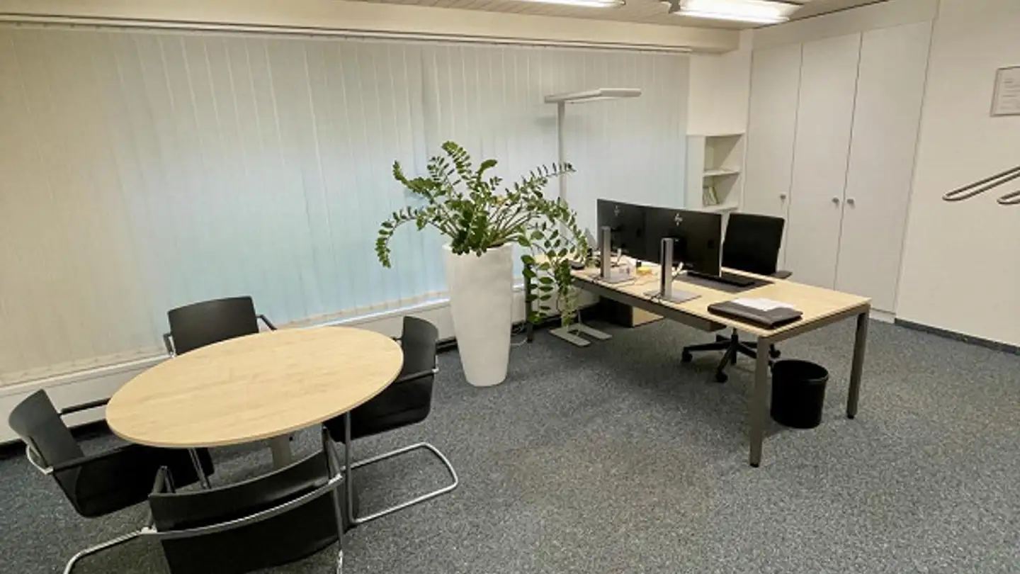 Office space for rent - St. Galler Strasse 64, 9200 Gossau SG