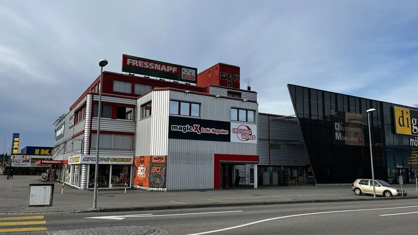 Einzelgarage mieten - Bernstrasse 41, 3421 Lyssach