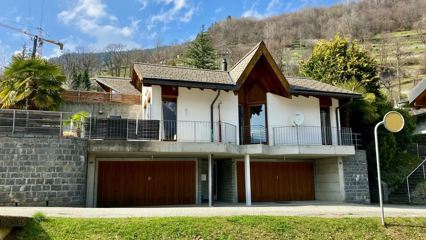 Single house for sale - Via Canton 12, 6540 Castaneda