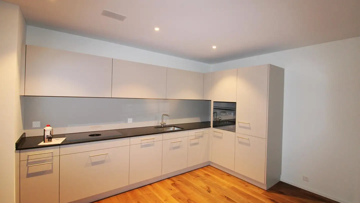 Apartment for rent - Hügsamstrasse 13, 8833 Samstagern - Photo 2