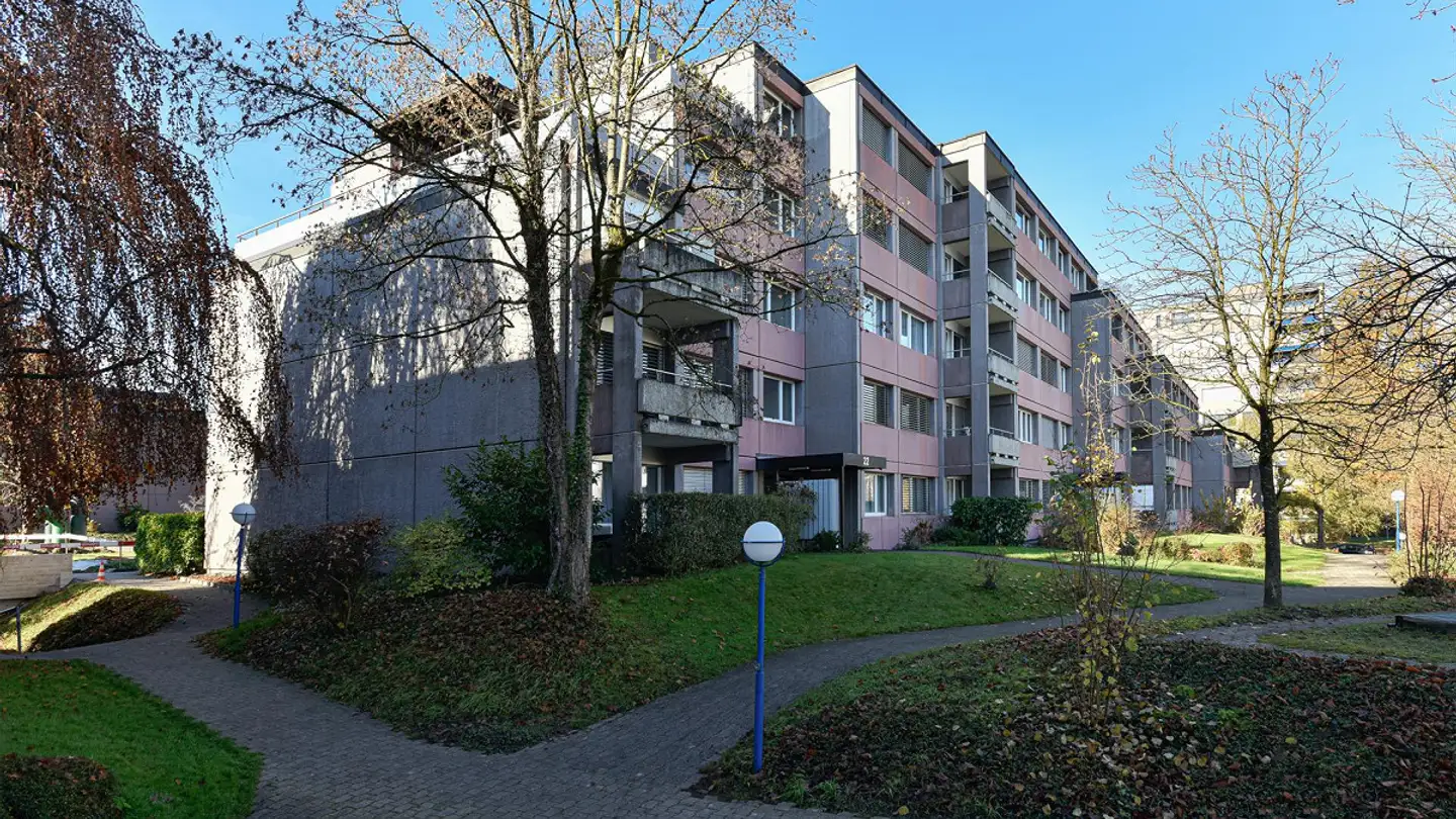 Tiefgaragenstellplatz mieten - Röhrliberg, 6330 Cham