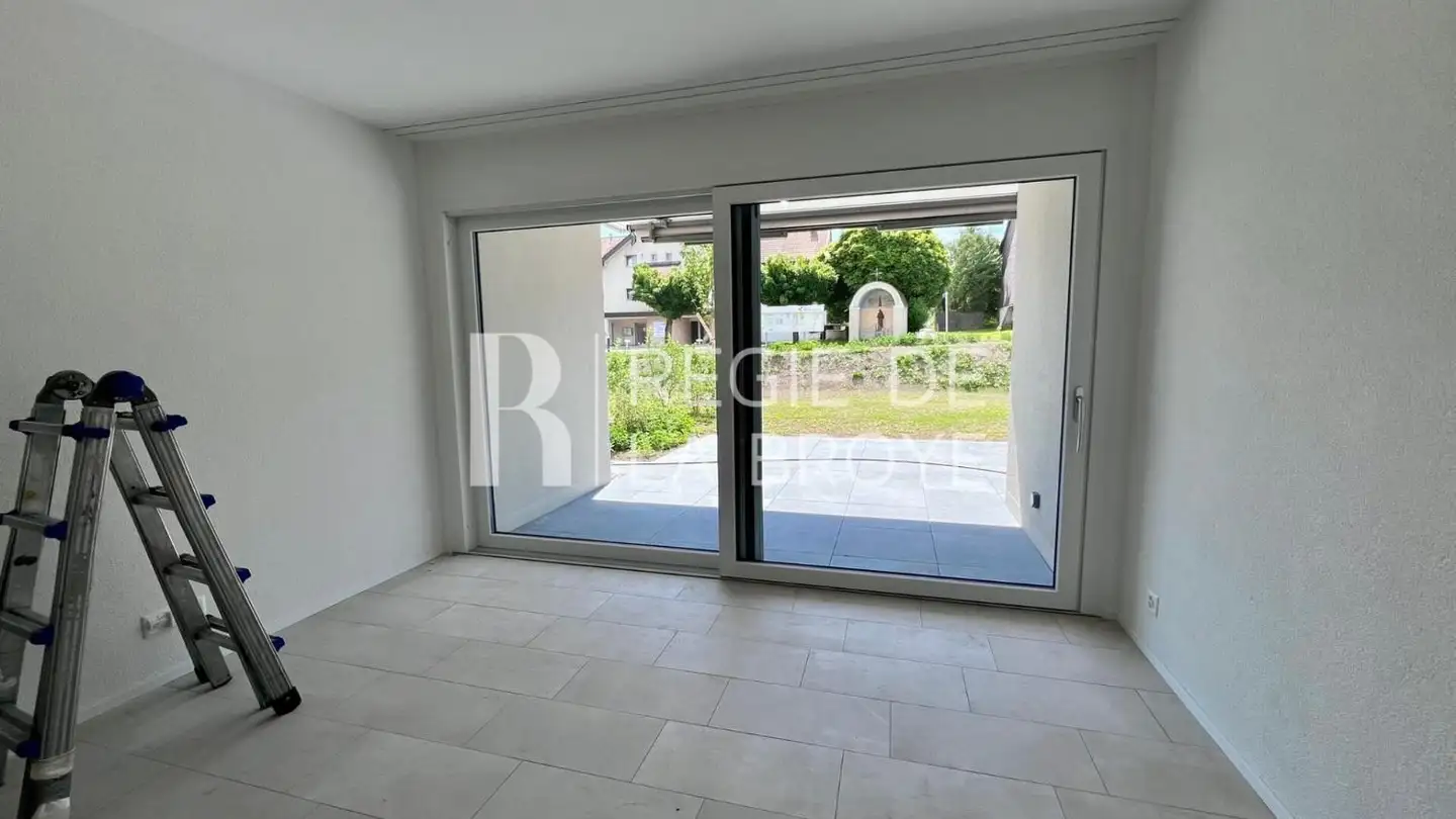 Apartment for rent - Chemin De La Place De Sports, 1773 Léchelles - Photo 2