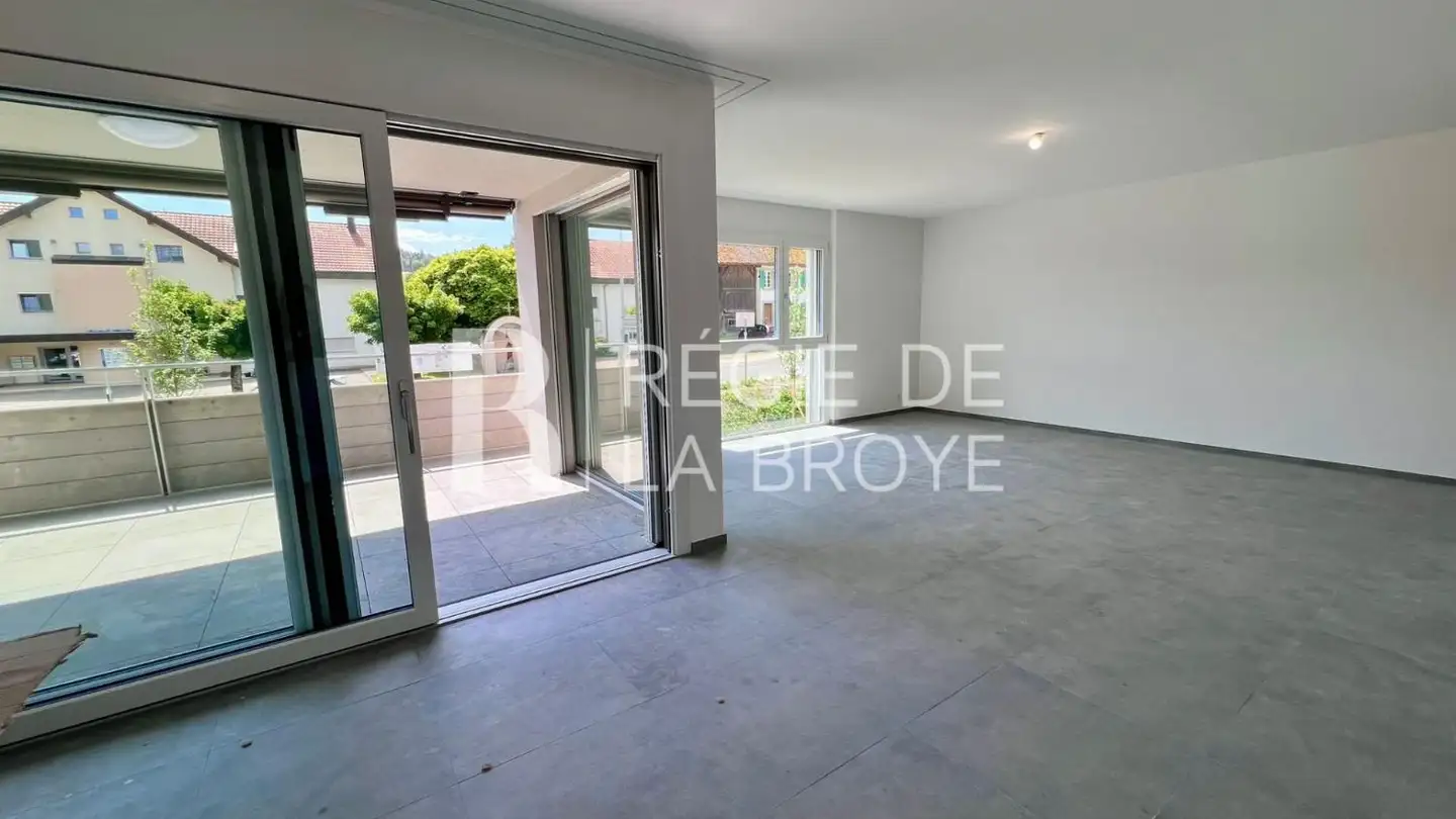 Apartment for rent - Chemin De La Place De Sports 1, 1773 Léchelles - Photo 4