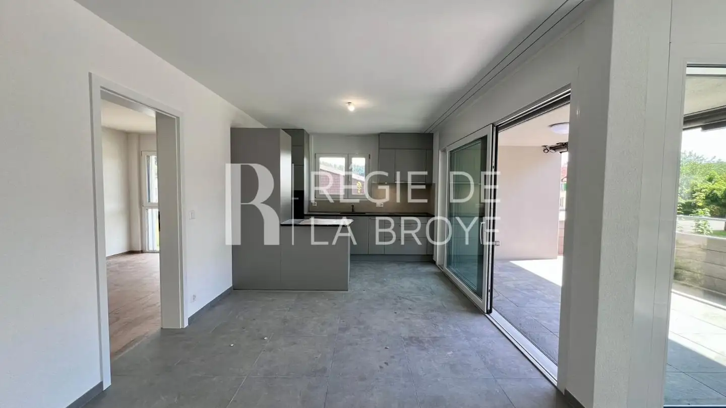 Apartment for rent - Chemin De La Place De Sports 1, 1773 Léchelles - Photo 3