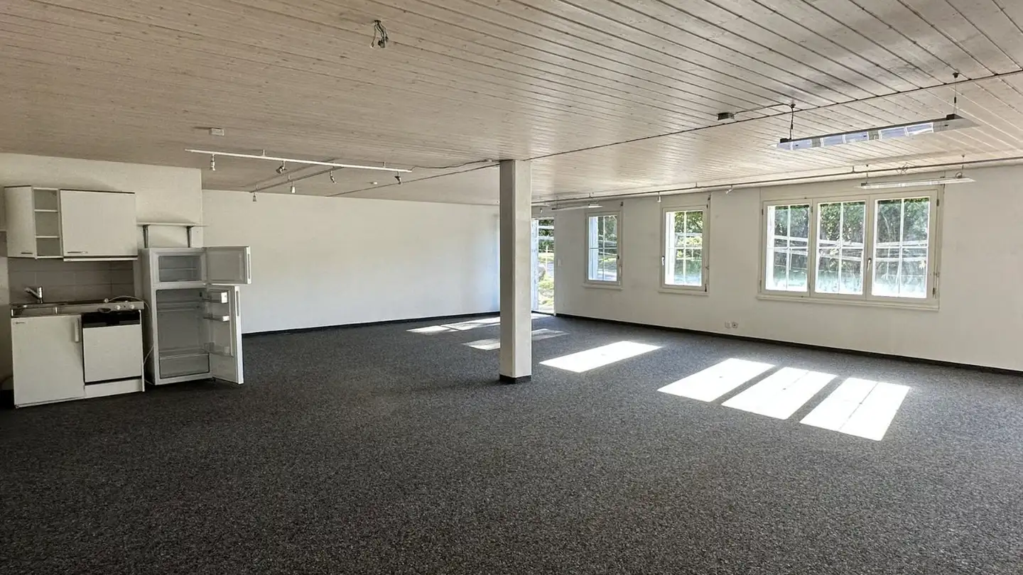 Bureau à louer - Wittnauerstrasse 153, 4468 Kienberg