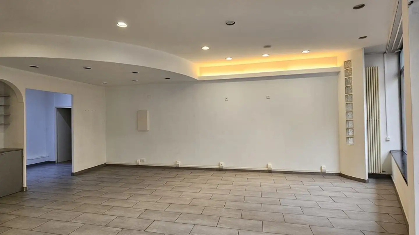 Mischgenutztes Gebäude kaufen - 6830 Chiasso - Foto 2