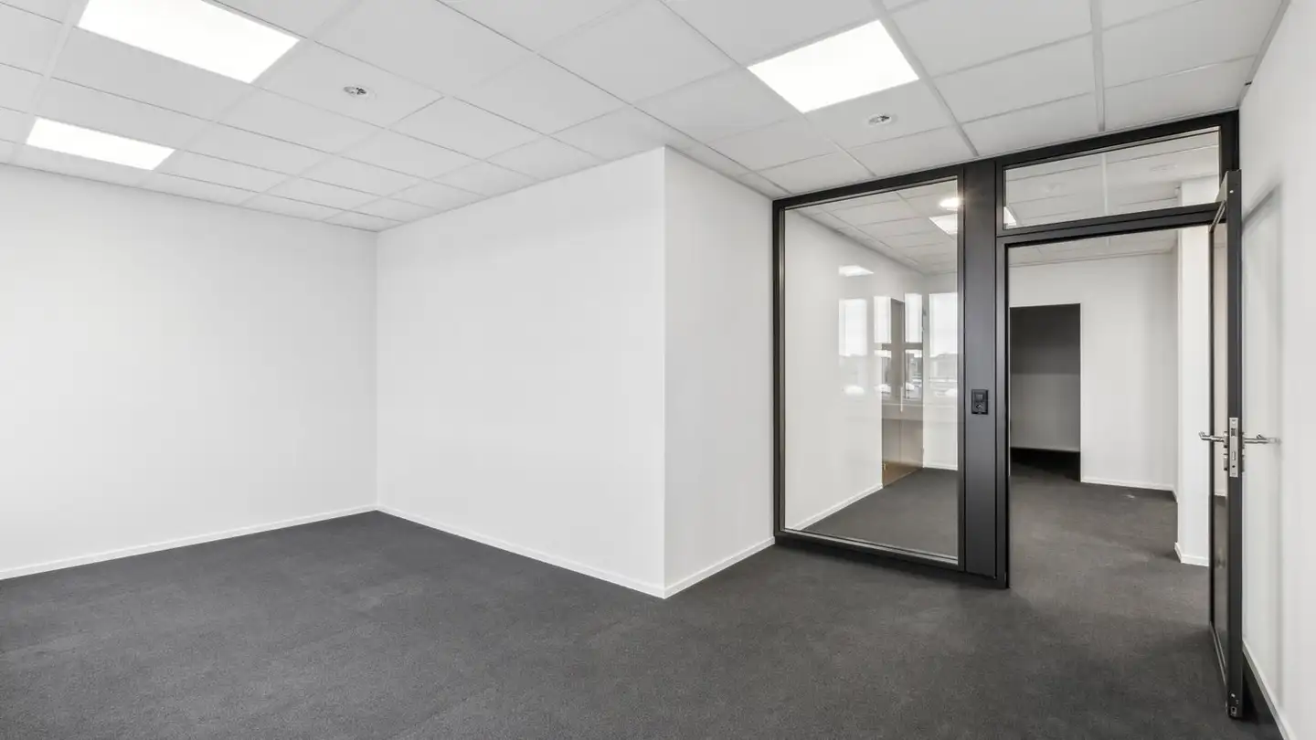 Office space for rent - Sennweidstrasse 43, 6312 Steinhausen - Photo 4