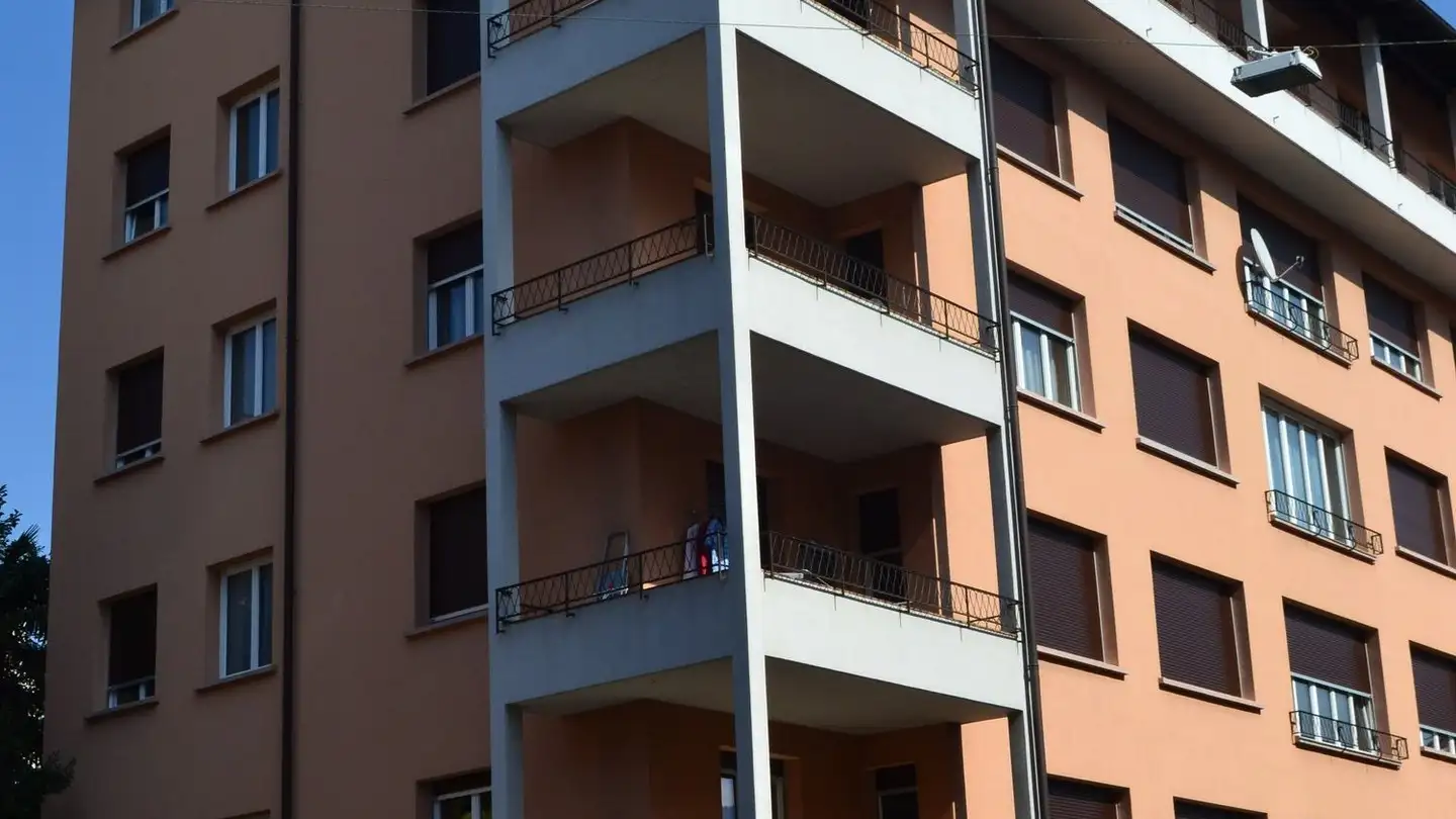 Garage individuel à louer - Via Zurigo 4, 6900 Lugano