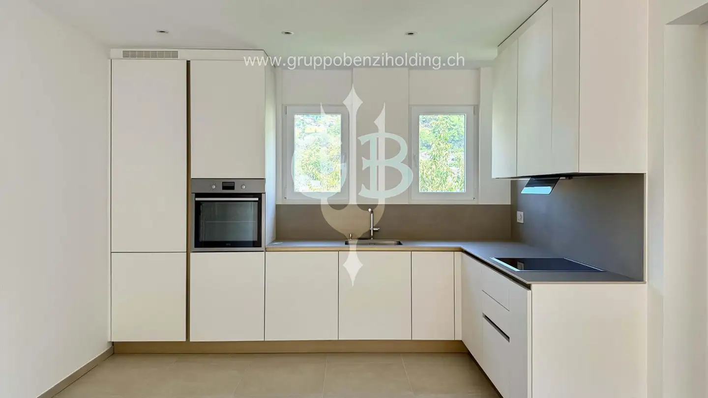 Apartment for sale - Piazza Grande 7, 6512 Giubiasco