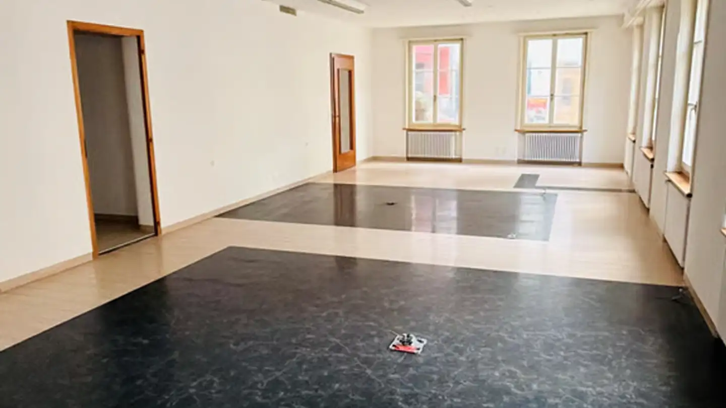 Commercial for rent - Kreuzgasse 1, 3280 Murten - Photo 2