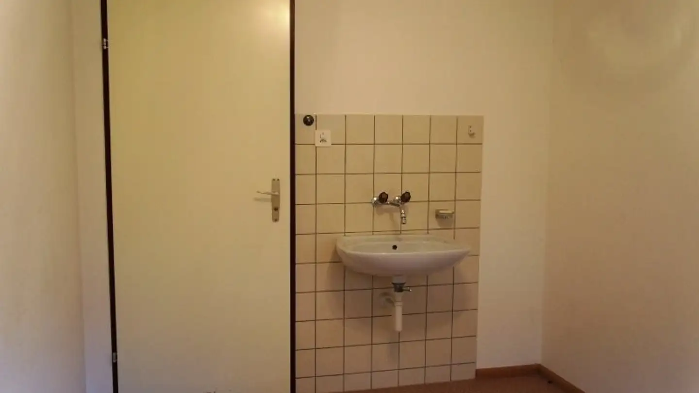 Spazio di archiviazione in affitto - Bahnhofstrasse 41, 4132 Muttenz - Foto 2