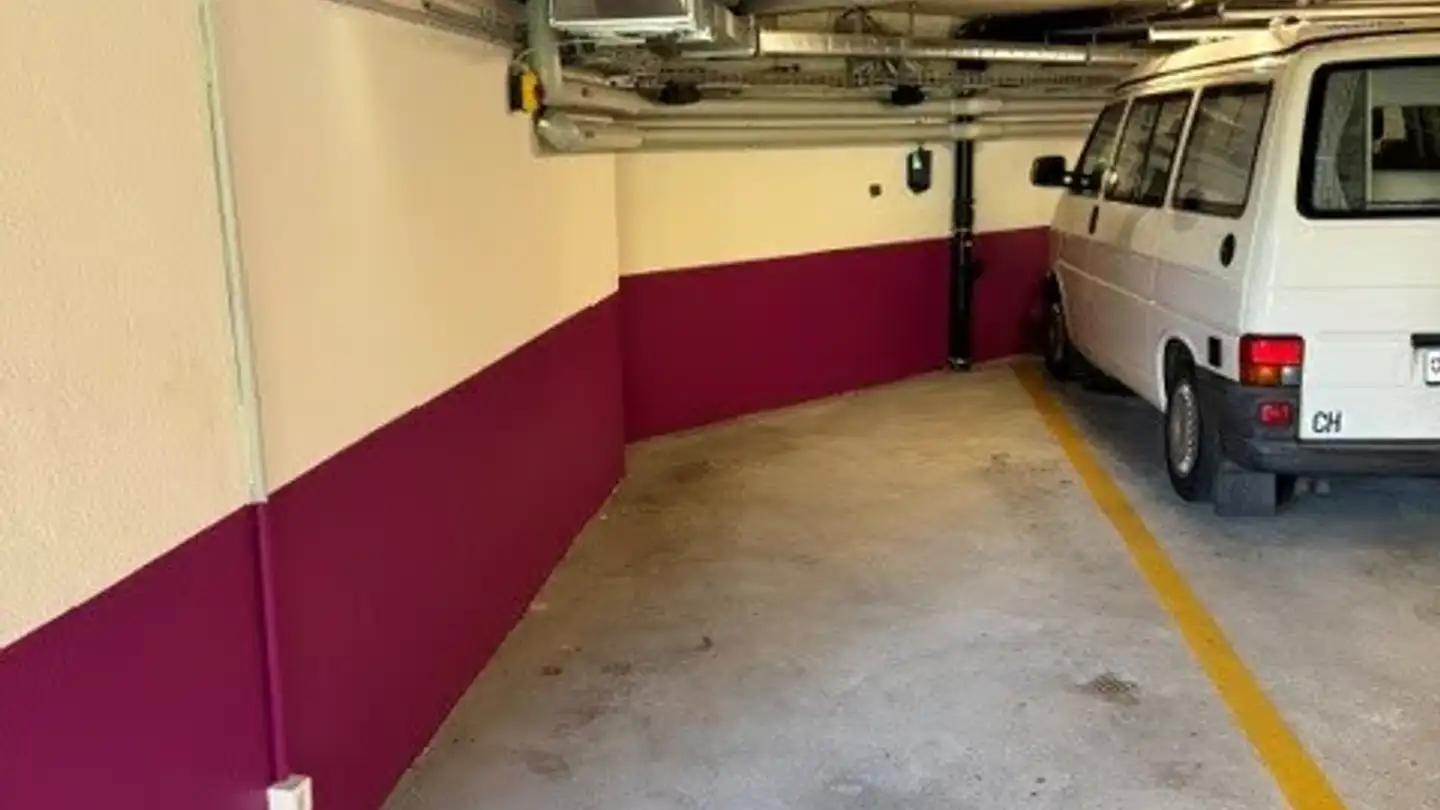 Parcheggio sotterraneo in affitto - Bocklerstrasse 37, 8051 Zürich