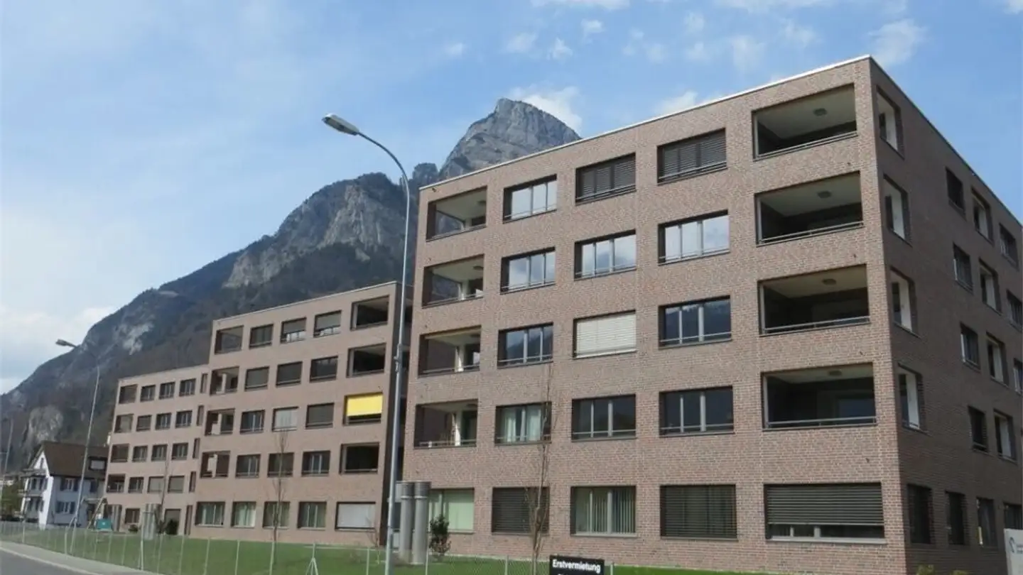 Wohnung mieten - Ragazerstrasse, 8887 Mels