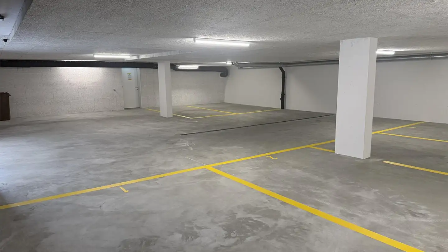 Place de parking souterraine à louer - Wesemlinstrasse 71, 6006 Luzern - Photo 4