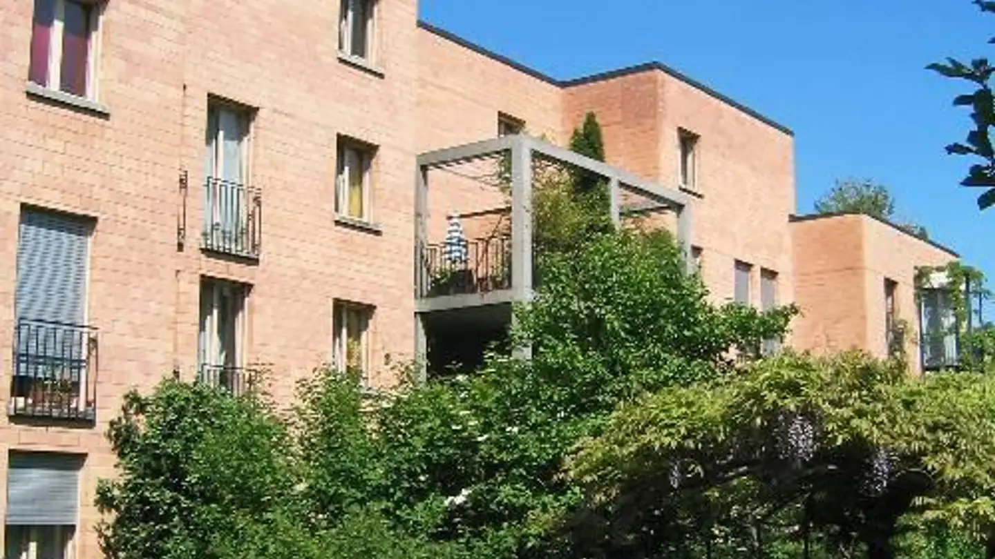 Parcheggio sotterraneo in affitto - Hofmattweg, 4144 Arlesheim