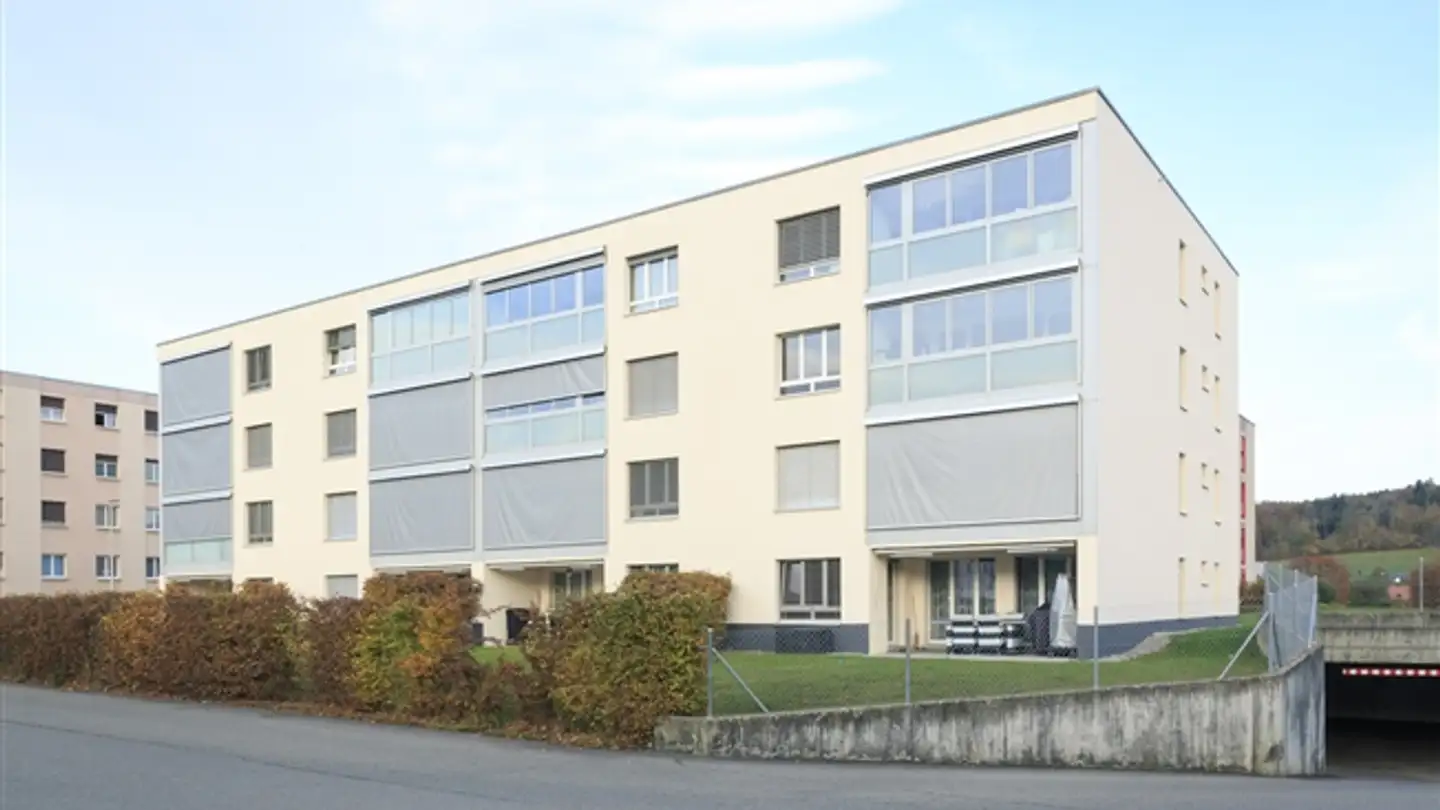 Outdoor parking space for rent - Route Pré-St-Maurice 2, 1782 Belfaux