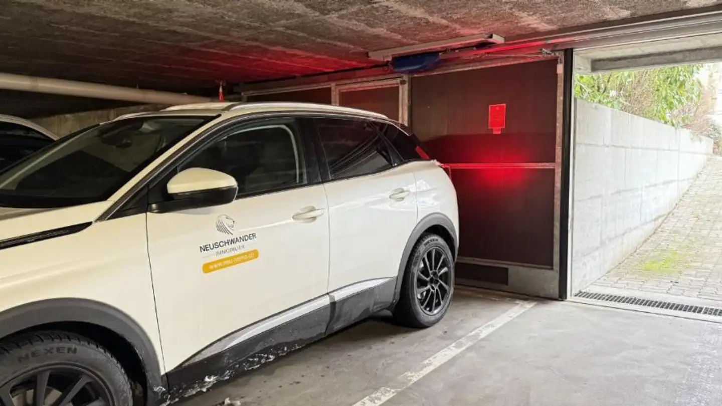 Underground parking space for rent - 2800 Delémont - Photo 3