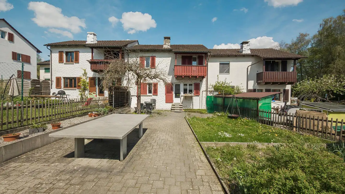 Stepped house for sale - 6330 Cham