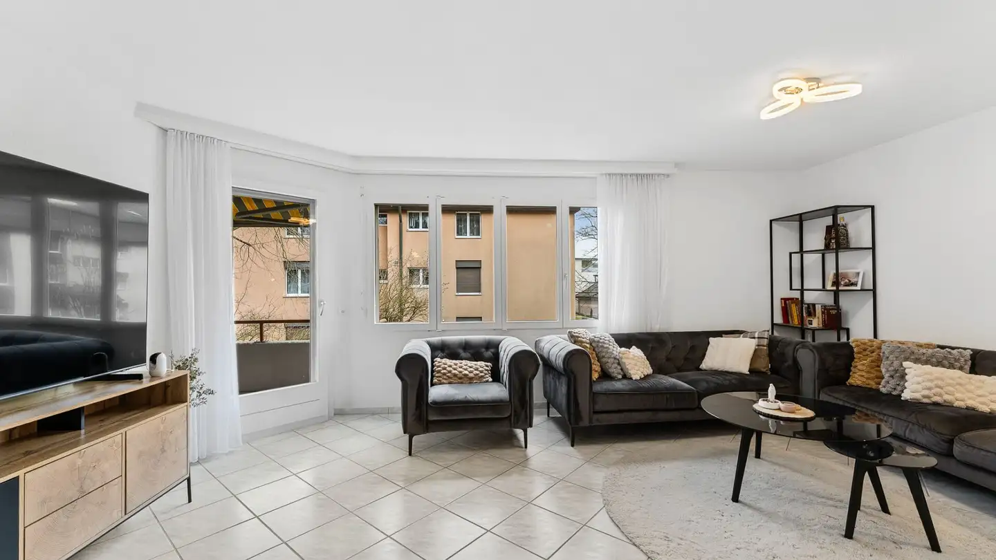 Wohnung kaufen - Hauptstrasse, 5037 Muhen - Foto 3