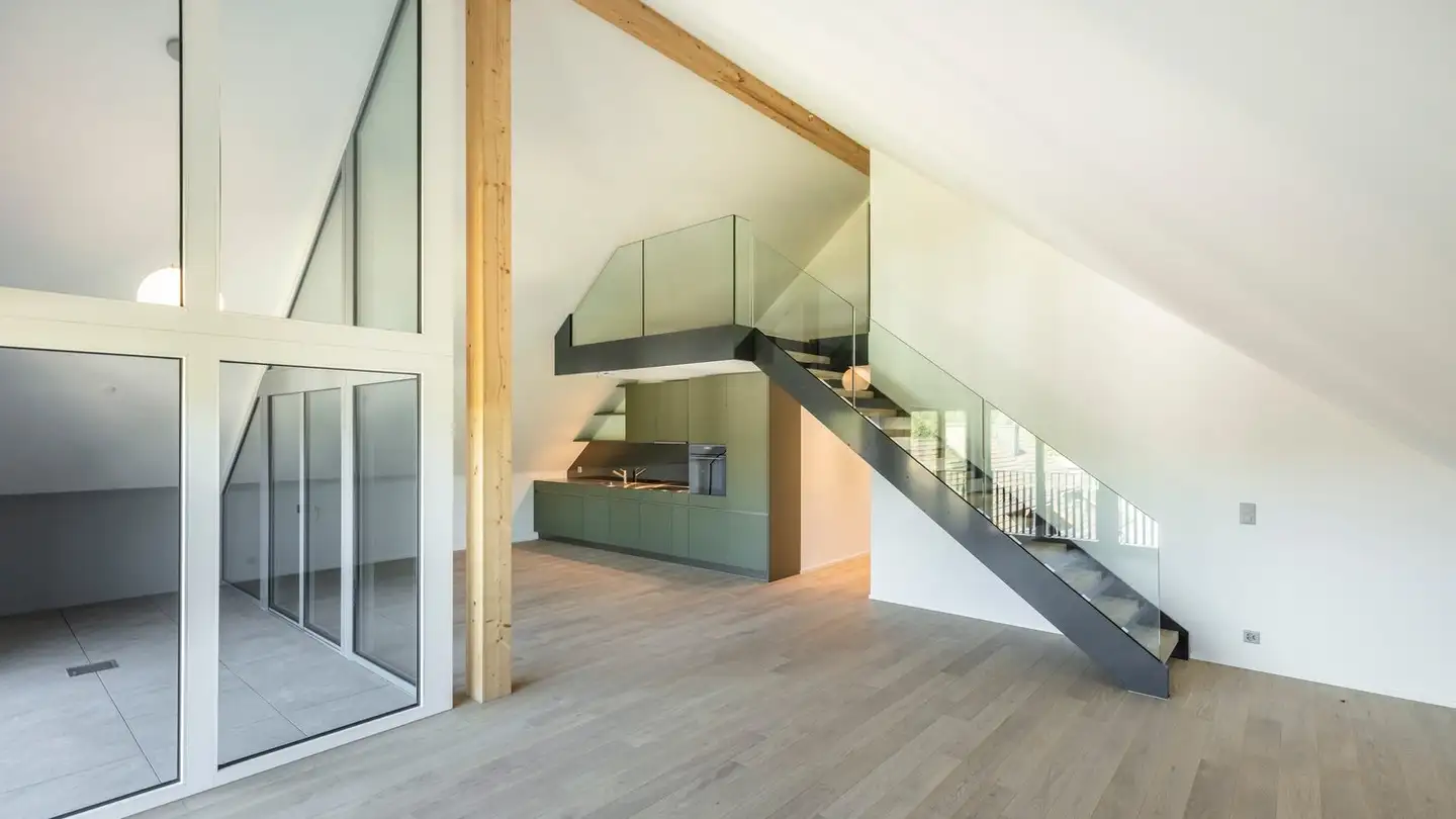 Duplex for rent - Zürichstrasse 82c, 8118 Pfaffhausen