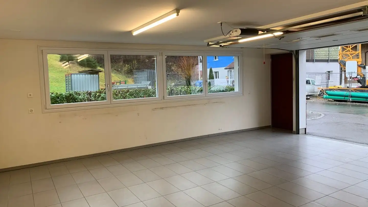 Commerciale in affitto - Eichholzstrasse 10a, 8493 Saland - Photo 3
