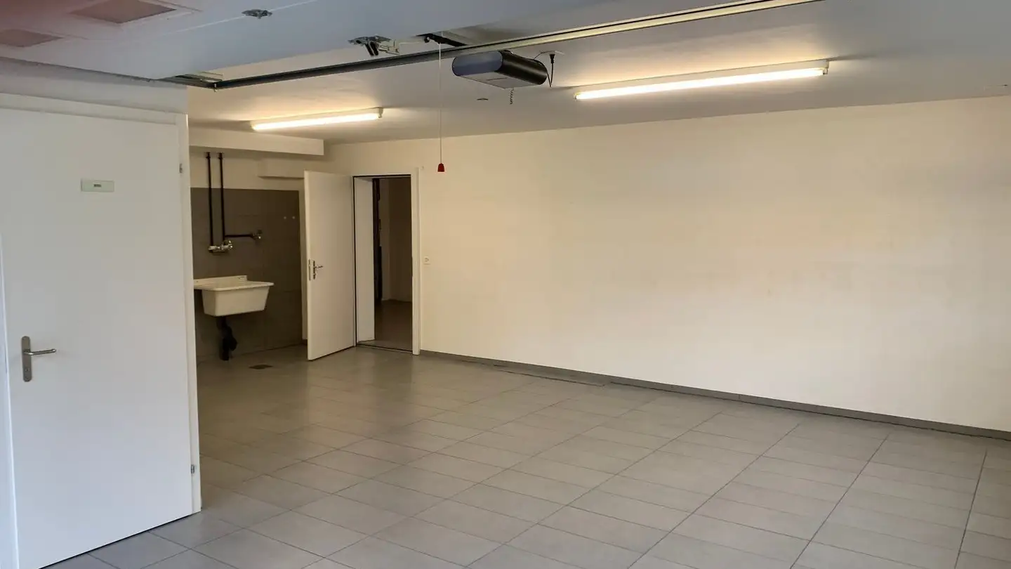 Commerciale in affitto - Eichholzstrasse 10a, 8493 Saland - Photo 4